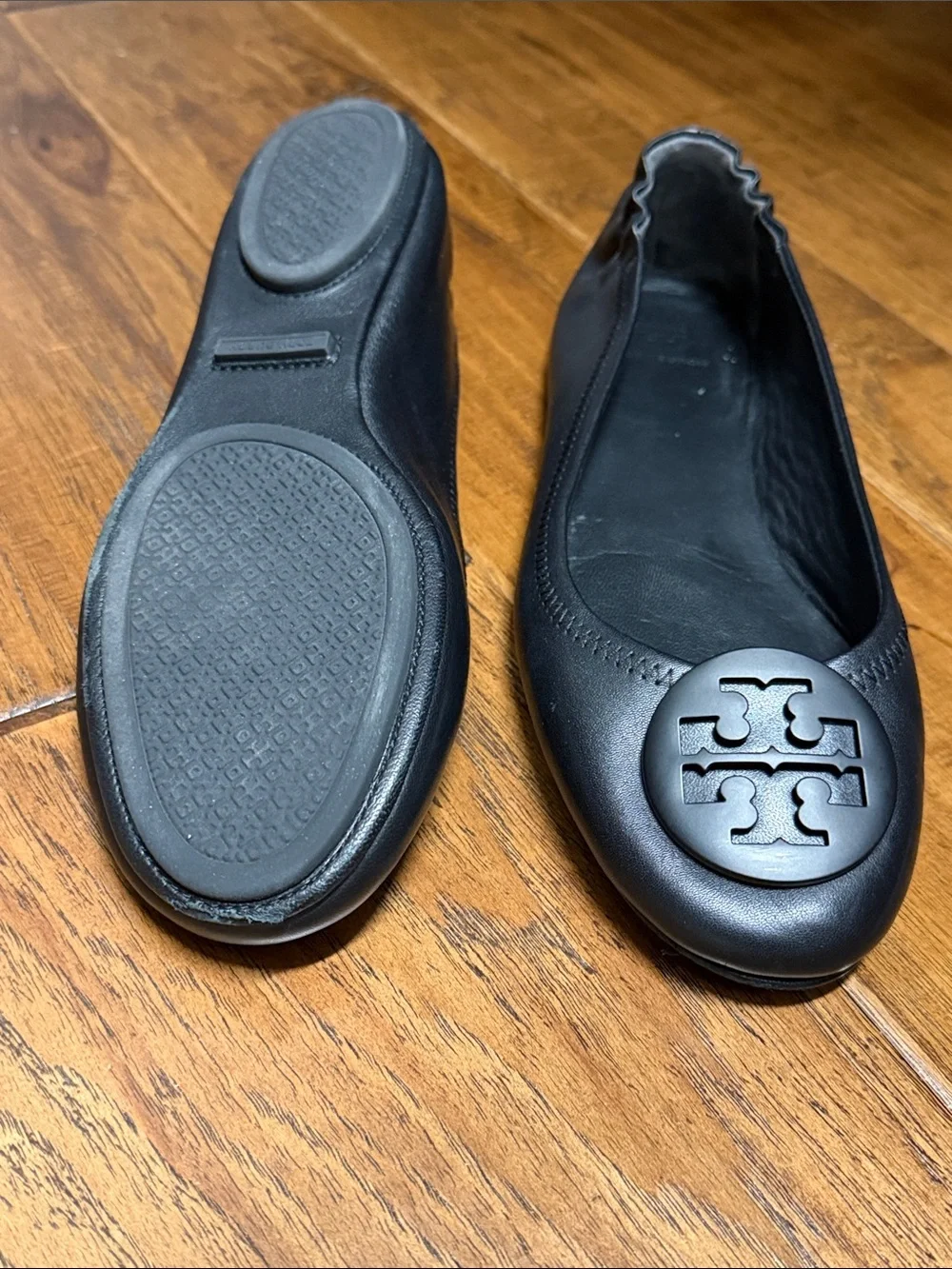 Tory Burch Black Leather Logo Ballet Flats